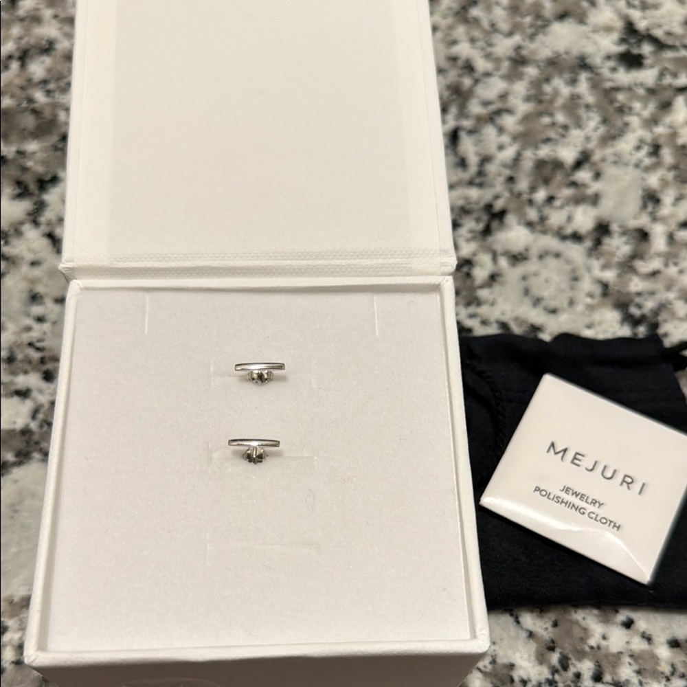 Mejuri Bar Stud Earrings